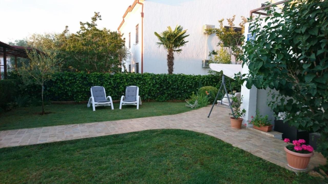 Apartment Devcic Porec Esterno foto