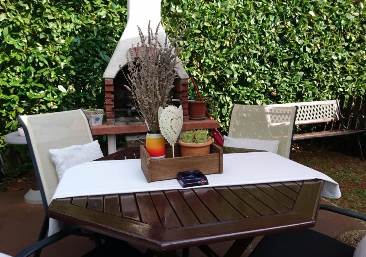 Apartment Devcic Porec Esterno foto
