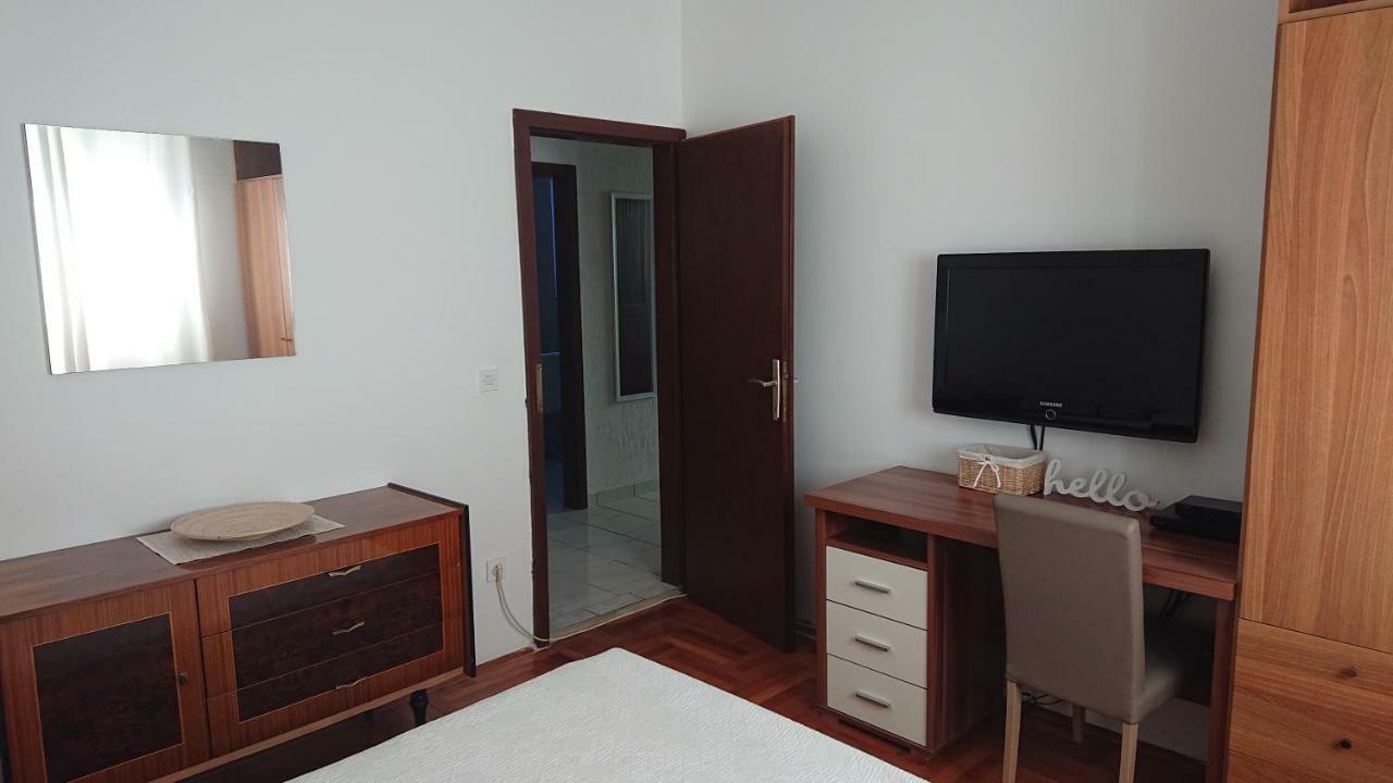Apartment Devcic Porec Esterno foto